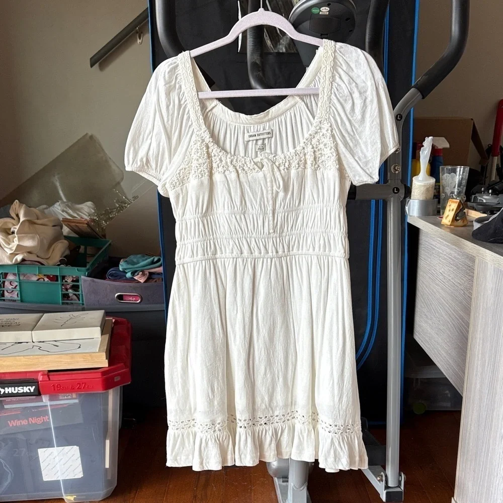 Urban Outfitters BDG Smocked Mini Dress – White (NWT)